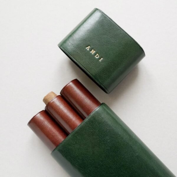 Triple Slot Cigarette Holder With Magnetic Lid